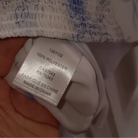 🔥 Closet Sale! House of Harlow 1960 Blue Floral Blouse - Picture 8 of 8